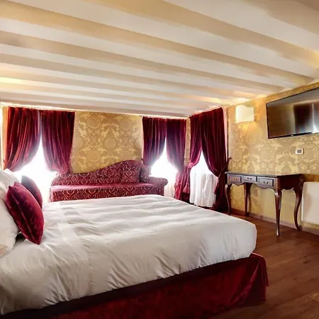 Casanova Hotel
