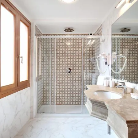 Hotel Casanova Venice