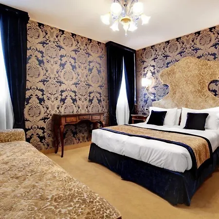 Hotel Casanova
