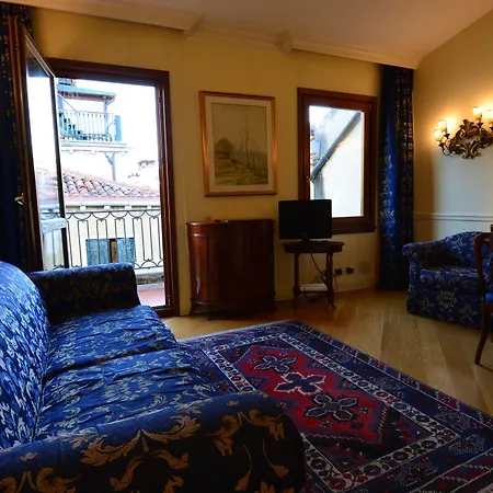 Torre Dell'orologio Hotel 4*