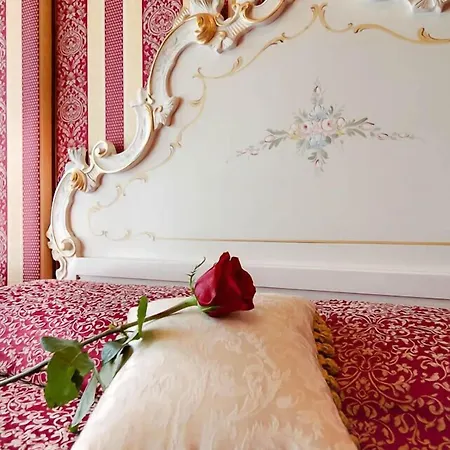 Hotel Belle Arti Venice