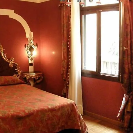 Ca' Alvise Hotel
