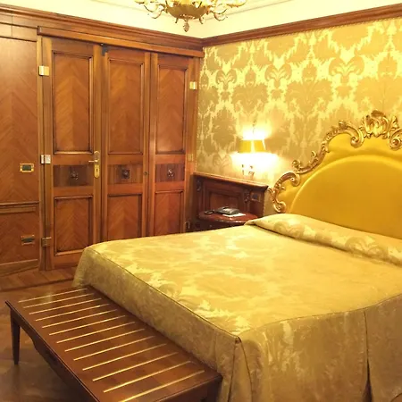 Bellevue Luxury - San Marco Luxury 3* Venice