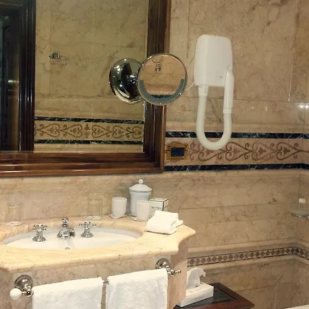 Bellevue Luxury - San Marco Luxury 3*