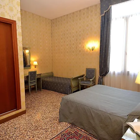 La Corte Bed & Breakfast 3*