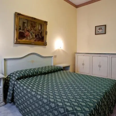 Florida Hotel