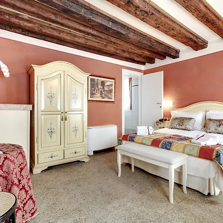 Hotel Ca Riza 3*