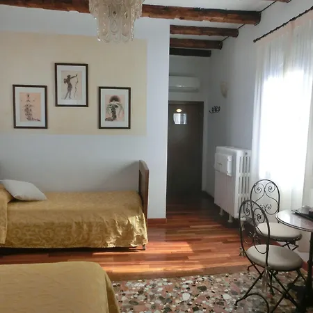 Art Deco 3* Venezia