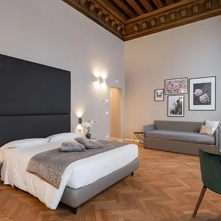 Palazzo Martinelli Dolfin 3*