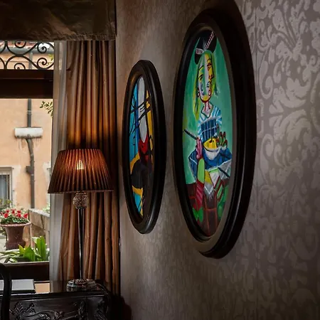 Palazzetto Madonna 4*