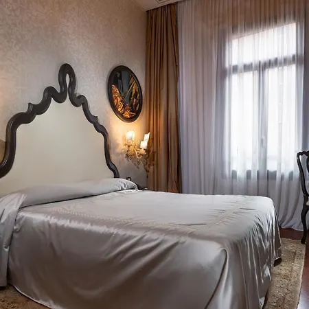 Palazzetto Madonna Hotel