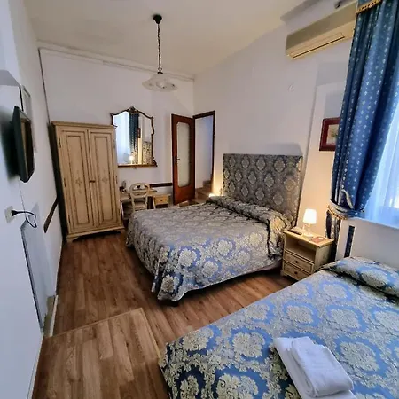 Ξενοδοχείο Casa Peron *