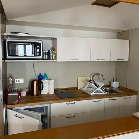 Guest house Anzolo Palace - & 2*