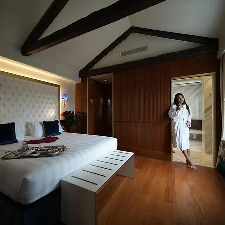 Santa Croce Boutique 4*