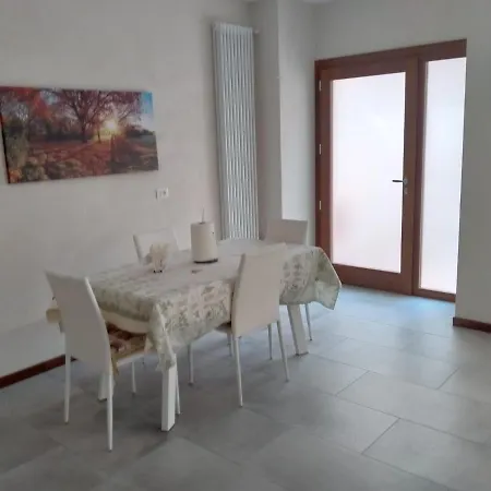 Nic House Apartment