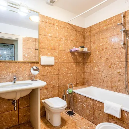 Molino Stucky Ii Apartment Venice