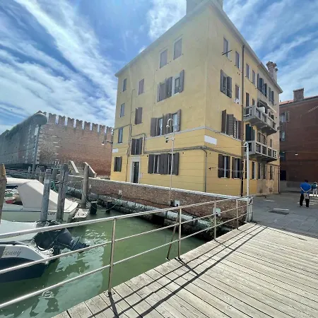 Ca' Monica Panoramic-canal View, Biennale Apartment