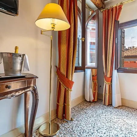 Bella 4* Venice