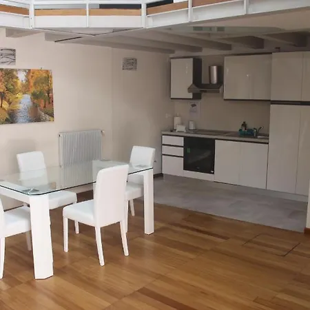 Apartment Nic House Venice
