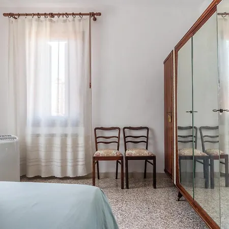 Colombina House Close To The Train Station 公寓 *