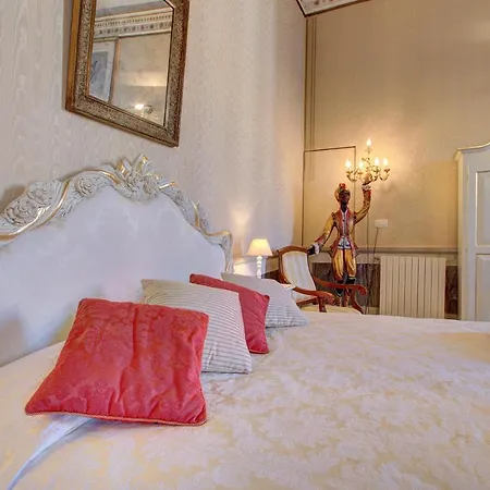 Doge Stair, Gorgeous - Bbc Grand 2024 Tour Recorded Here! شقة *