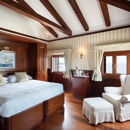Bucintoro 4* Venice
