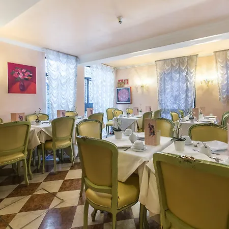 Hotel Pantalon Venedig