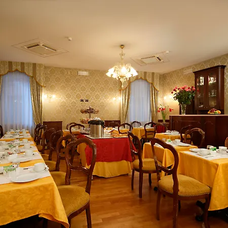 Gorizia A La Valigia Hotel
