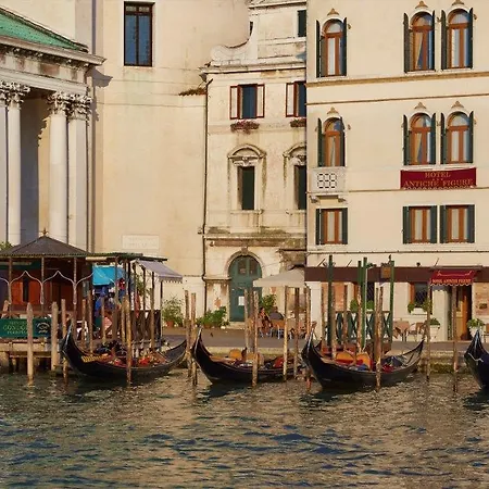 Hotel Antiche Figure