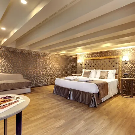 Hotel Dona Palace 4*