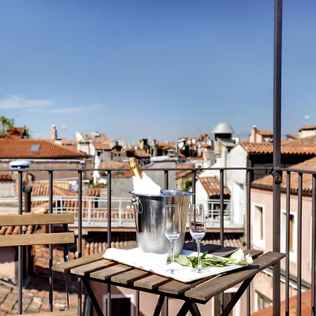 Dona Palace Hotel 4*