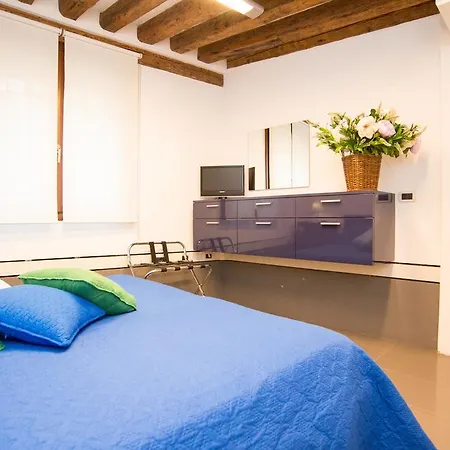 Bed & Breakfast La Corte