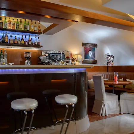 Ruzzini Palace Hotel 4*