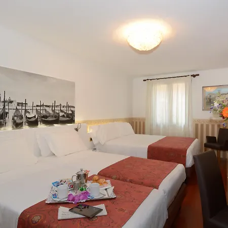 Hotel Unahotels Ala Venezia-adults 16 Wenecja