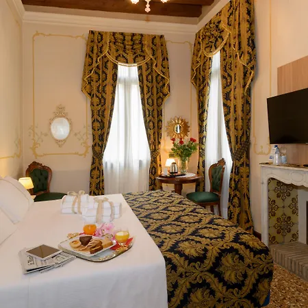 Unahotels Ala Venezia-adults 16 3* Wenecja