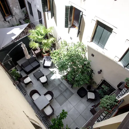 Antigo Trovatore 3* Wenecja