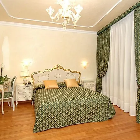 Hotel San Luca