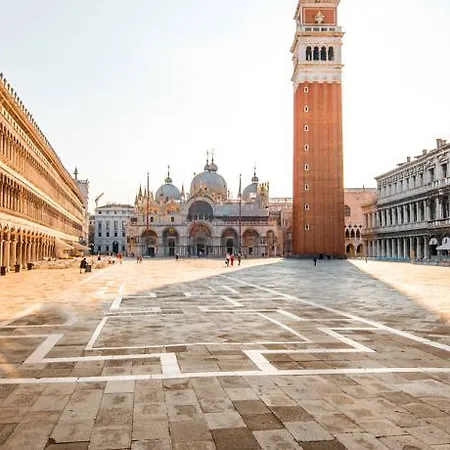 Lanterna Di Marco Polo