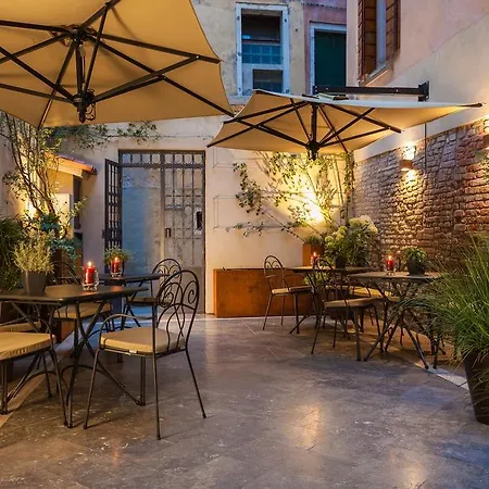 Liassidi Wellness Hotel Venice