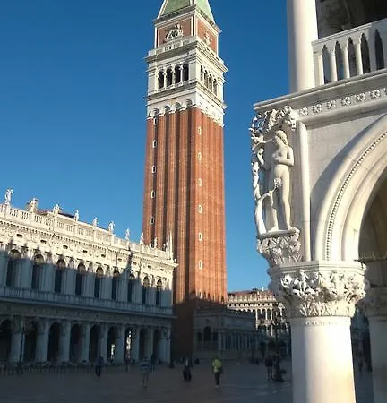 Апартаменты In Back To San Marco Tourist Венеция