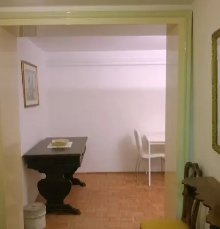 In Back To San Marco Tourist Апартаменты Венеция