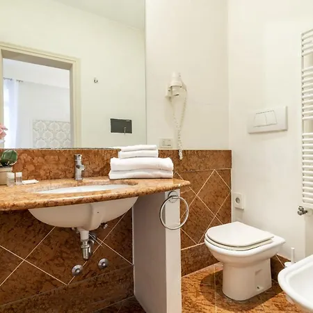 Residenza Centopietre - Dorsoduro By Wonderful Italy Apartment *