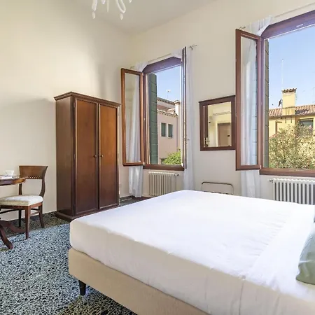 Apartment Residenza Centopietre - Dorsoduro By Wonderful Italy *