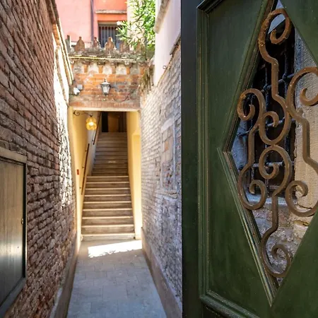 Apartment Residenza Centopietre - Dorsoduro By Wonderful Italy *