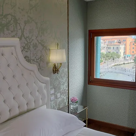 Hotel Santa Chiara