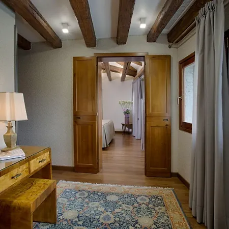Santa Chiara Hotel 4*