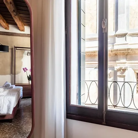 Palazzo Miracoli Appartement *
