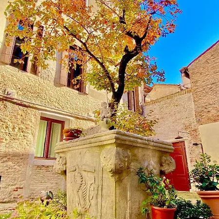 Ca Del Console Bed & Breakfast 3*