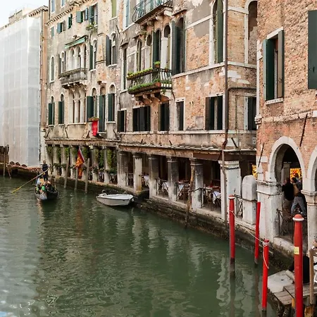 Al Sotoportego * Venedig