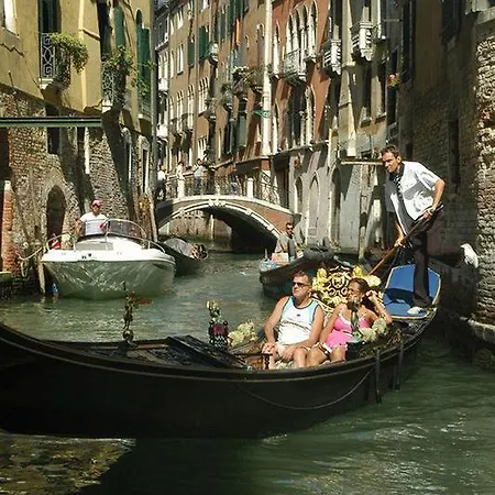 Vigna - Only 2* Venedig